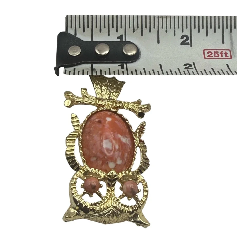 Vintage‎ Gerry's Owl Brooch Pin Gold Tone Pink Speckled Stone Bird Jewelry
